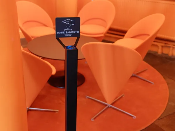 Geysier dispenser in the orange lounge at Cirkusbygningen